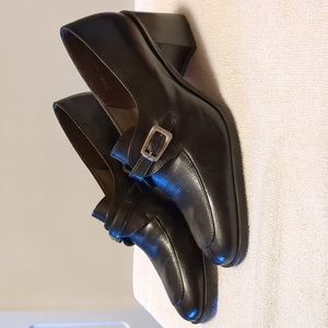 Vintage Nicole Baby Jane Block Heel Loafers